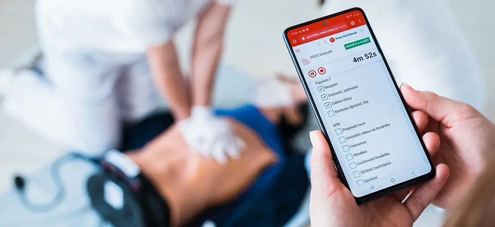 The SIMU portfolio app on a phone during an OSCE resuscitation exam
